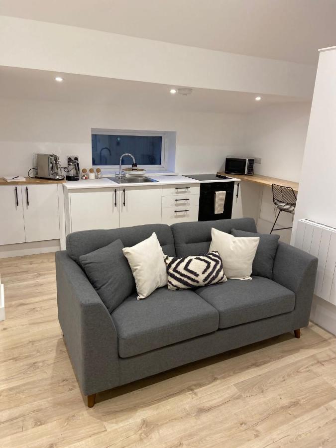 The Lodge Hideaway In Cowes Gurnard المظهر الخارجي الصورة